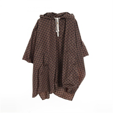 【美品】CELINE セリーヌ ダウンポンチョ トリオンフ柄 ブラウン セリーヌ(CELINE)セリーヌ トリオンフ ポンチョ 衣料品 アウター