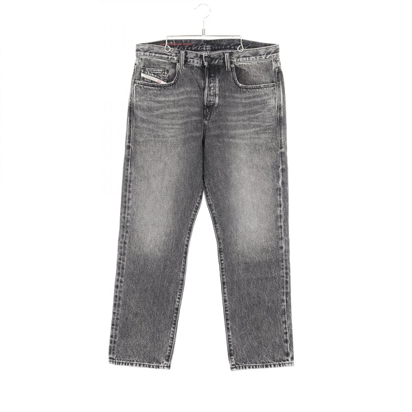 ディーゼル(DIESEL)ディーゼル 2020 D-VIKER デニムパンツ 衣料品 