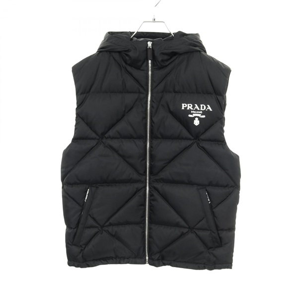 PRADA RE-NYLON プラダ　ベスト プラダ(PRADA)プラダ Re-Nylon ダウンベスト 衣料品 アウター メンズ