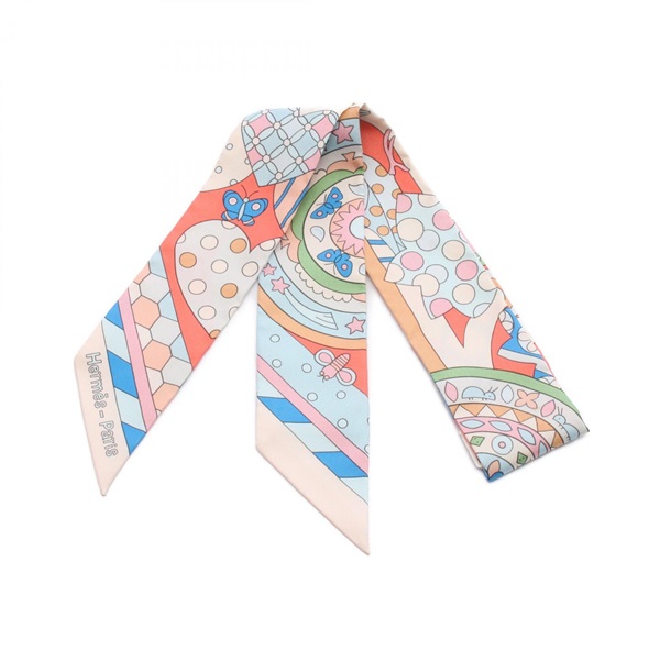 エルメスHERMÈS ツイリー エルメス(HERMES)エルメス ツイリー HARNAIS EN ROSACE スカーフ 衣料