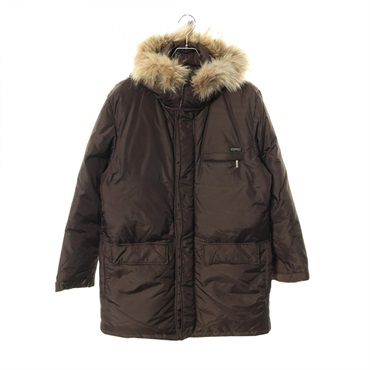 バーバリーブラックレーベル  ダウンジャケット 衣料品 アウター メンズ