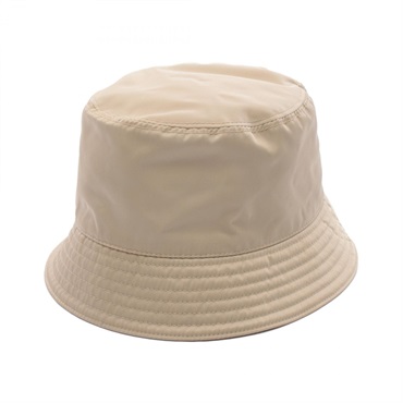 プラダ Re-Nylon トライアングルロゴ  ハット 帽子 レディース