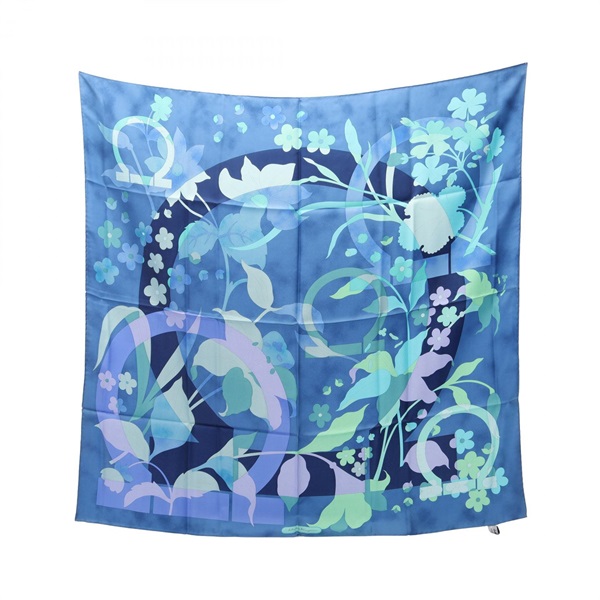 サルヴァトーレフェラガモ ガンチーニ 花柄 スカーフ 衣料品 レディース