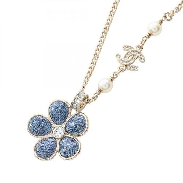 シャネル(CHANEL)シャネル デニムフラワーモチーフ ココマーク B26C