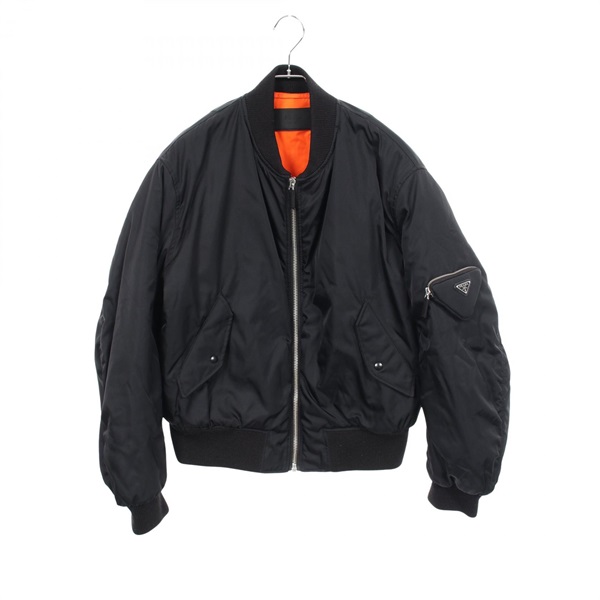 プラダ Re-Nylon 三角プレート ブルゾン ブルゾン 衣料品 アウター メンズ