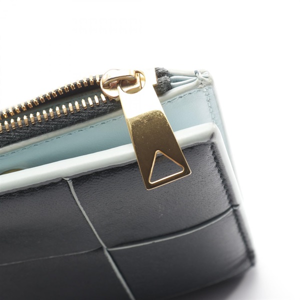 【美品】 ボッテガヴェネタ スモール カセット マキシイントレチャート グレー ボッテガヴェネタ マキシイントレチャート カセット レザー ショルダー