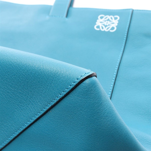 LOEWE イーストウエスト　トートバッグ　ラージ ロエベ(LOEWE)ロエベ EAST WEST SHOPPER LARGE イーストウエスト