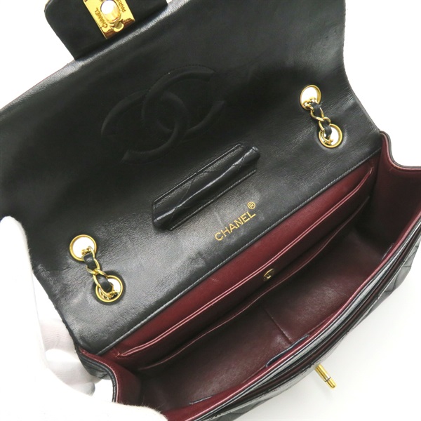 シャネル(CHANEL)シャネル マトラッセ シングルフラップチェーンショ
