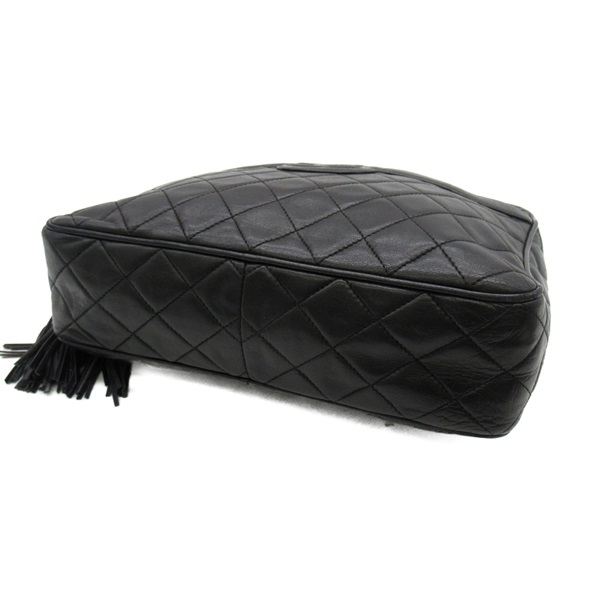 シャネル(CHANEL)マトラッセ チェーンショルダーバッグ