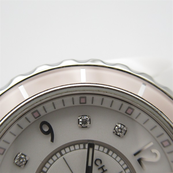 シャネル(CHANEL)シャネル J12 ソフトピンク 8Pダイヤ 腕時計 時計