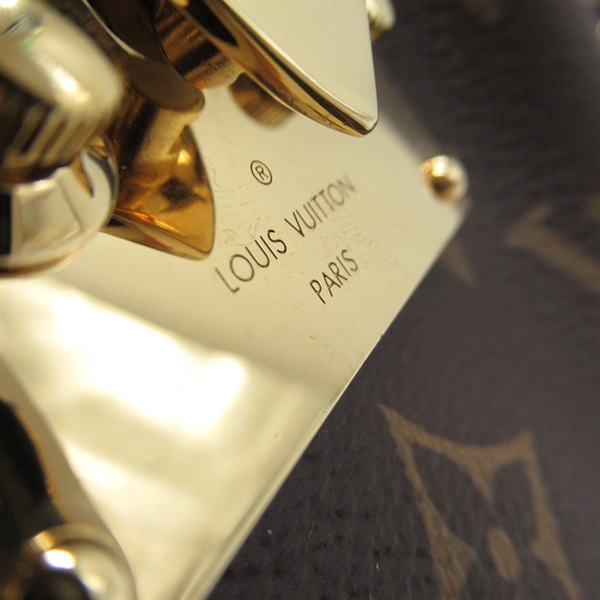 ルイ・ヴィトン(LOUIS VUITTON)ルイ・ヴィトン モノグラム・クラッチ