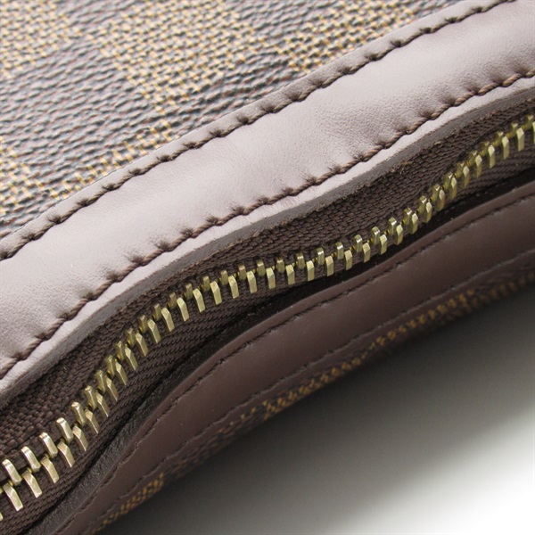 ルイ・ヴィトン ショルダーバッグ クリーム色 未使用　シリアル番号はSR0031 ルイ・ヴィトン(LOUIS VUITTON)ルイ・ヴィトン ハイバリー