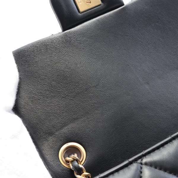 シャネル(CHANEL)シャネル ミニマトラッセ ショルダーバッグ