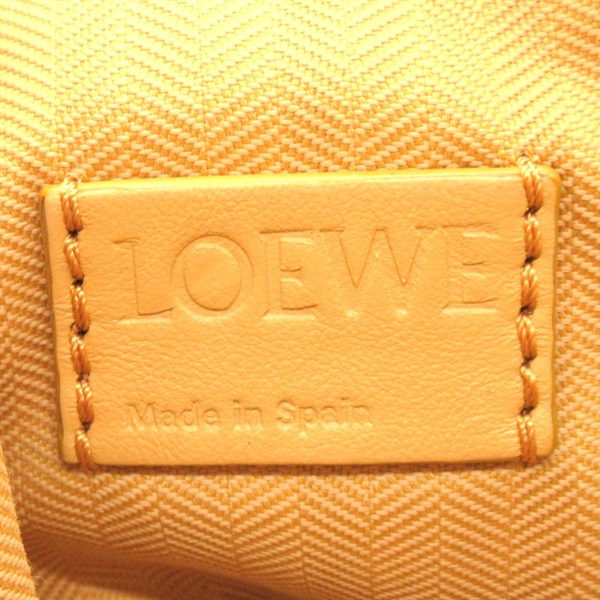 LOEWE ベージュ フーディ 新品タグ付きイエロー LOEWE（パーカー）のフリマアイテム一覧 [新品タグ付き] LOEWE ロエベ