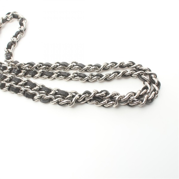 シャネル(CHANEL)シャネル ハーフムーン ココマーク ショルダーバッグ