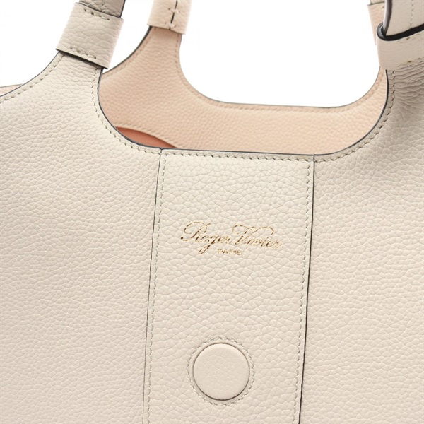 ロジェ ヴィヴィエ(Roger Vivier)ロジェ ヴィヴィエ ヴィヴ ショック ミニ ハンドバッグ バッグ レディース RBWAOGA0100QV7C019|2101218202021|【公式】新品中古どちらもブランドの通販ならブランドオフ・オンラインストア| BRAND OFF Online Store ロジェ ヴィヴィエ(Roger Vivier)ロジェ ヴィヴィエ ヴィヴ ショック ミニ ハンドバッグ バッグ レディース RBWAOGA0100QV7C019|2101218202021|【公式】新品中古どちらもブランドの通販ならブランドオフ・オンラインストア| BRAND OFF Online Store