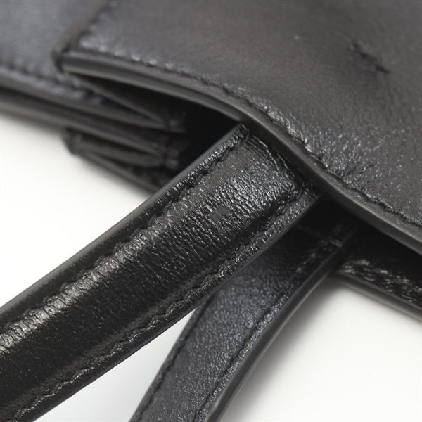 ジバンシィ(GIVENCHY)ジバンシィ VOYOU ヴォワイユー トート