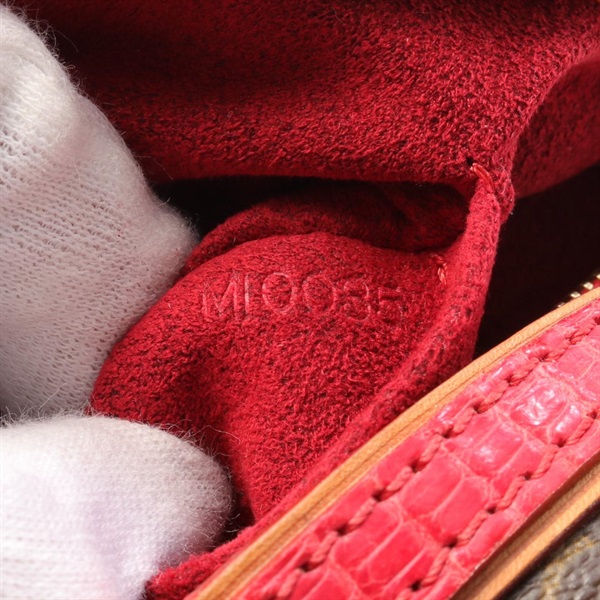 【大特価】ルイ・ヴィトン スエードオープントゥパンプスレッド 未使用品 大特価】ルイ・ヴィトン スエードオープントゥパンプスレッド 未使用品