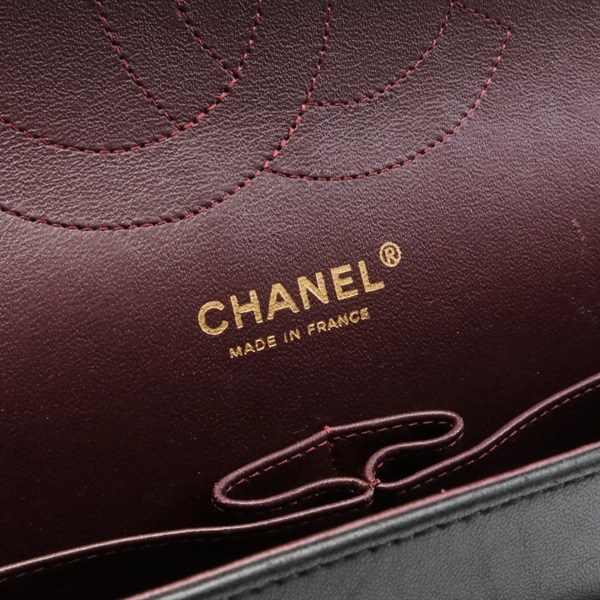CHANEL VIPノベルティ デカマトラッセ こんにちは、パーパスです👜👩🏻‍🤝‍👩🏼 今回は【CHANELデカ