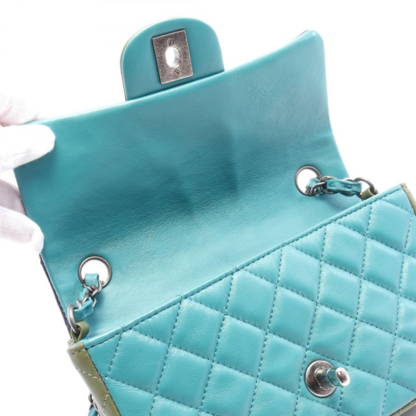 シャネル(CHANEL)シャネル ミニマトラッセ20 ショルダーバッグ