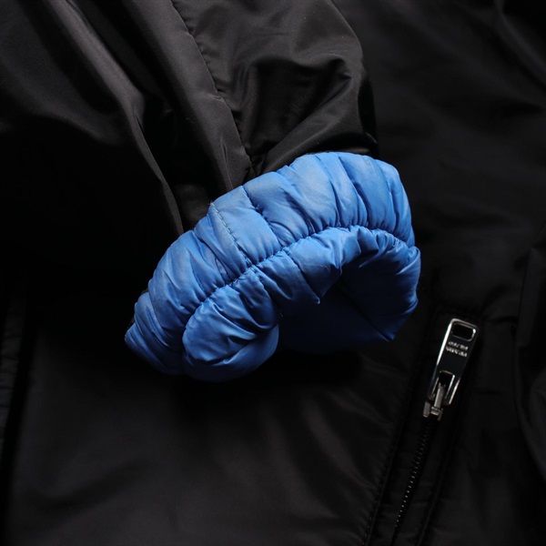 プラダ(PRADA)プラダ その他ジャケット 衣料品 アウター メンズ SGH037