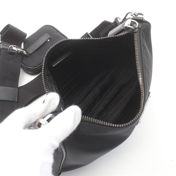 プラダ(PRADA)プラダ TESSUTO SAFFIANO ショルダーバッグ バッグ