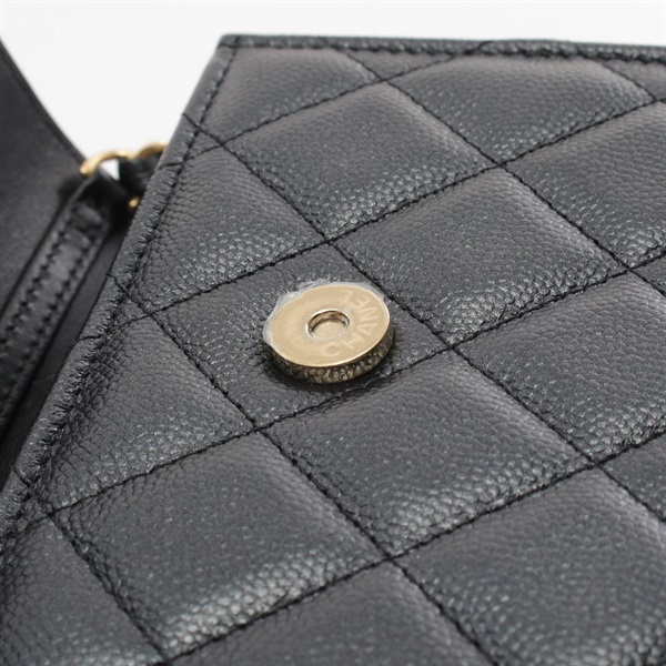 シャネル ミニマトラッセ チェーン クラッチ ブランドオフ CHANEL レザー ショルダーバッグ ラムスキン 中古 レディース シャネル(CHANEL)シャネル ミニマトラッセ チェーン クラッチ