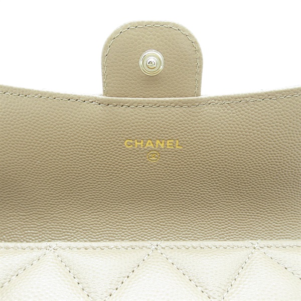 シャネル(CHANEL)シャネル マトラッセ ZIP長財布 二つ折り長財布 財布