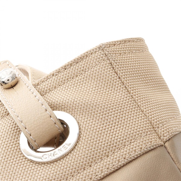 シャネル(CHANEL)シャネル パリビアリッツPM トートバッグ