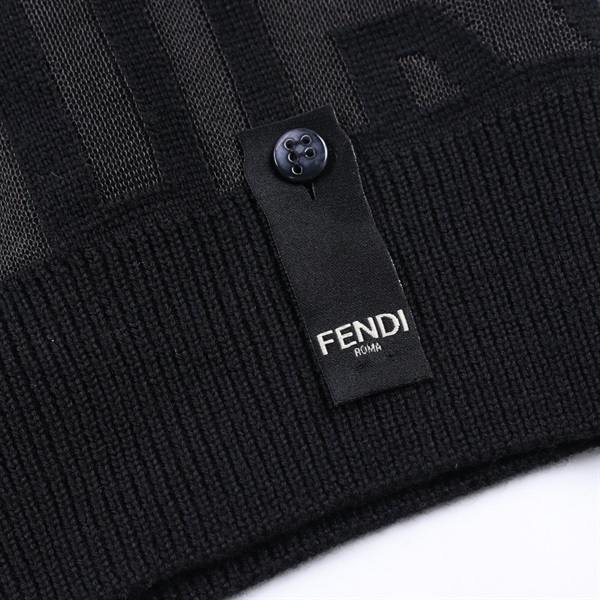 フェンディ(FENDI)フェンディ FENDI × MARC JACOBS ニット 衣料品  