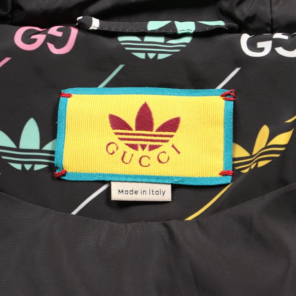 グッチ(GUCCI)グッチ GUCCI × adidas トレフォイル ストライプ