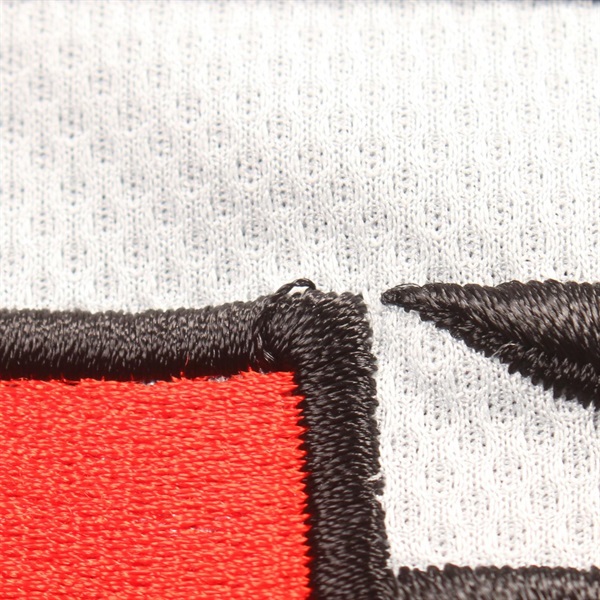 ルイ・ヴィトン(LOUIS VUITTON)ルイ・ヴィトン エンベリッシュドLV