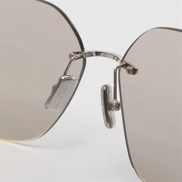 ミュウ ミュウ(Miu Miu)ミュウ ミュウ ランウェイ サングラス