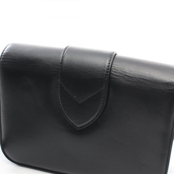 Louis Vuitton ブラック ショルダーバッグ本日限り値引き中！ Louis Vuitton ブラック ショルダーバッグ 値引き交渉可能