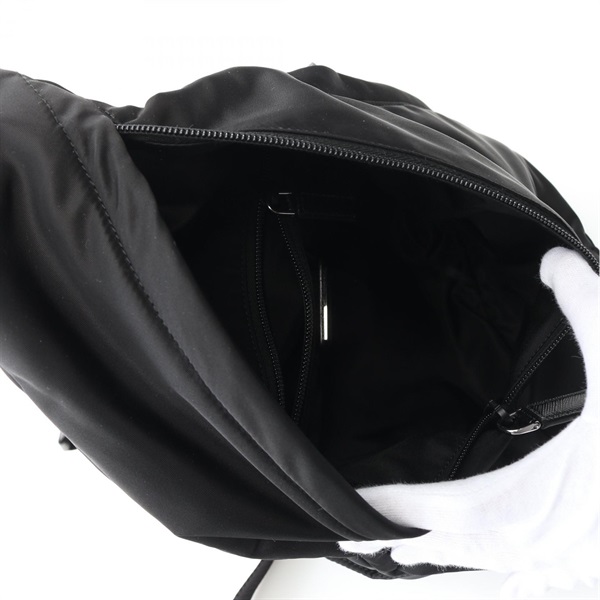 プラダ 2889 ウエストバッグ ボディバッグ ナイロン 黒 箱・Gカードあり プラダ 2889 ウエストバッグ ボディバッグ ナイロン 黒 箱・G