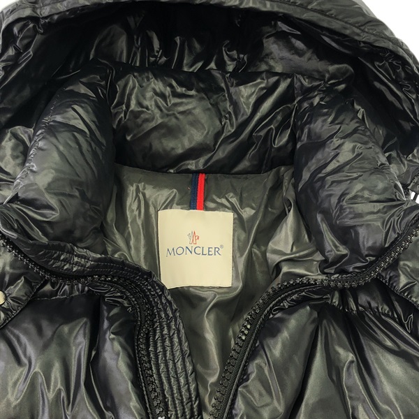 モンクレール(MONCLER)モンクレール ダウンジャケット・コート MAYA  