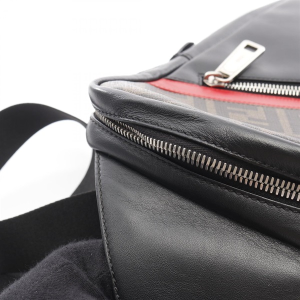 フェンディ ボディバッグ ズッカ レザー ブラック メンズ ウエストバッグ フェンディ ベルトバッグ/ウエストバッグ/ボディバッグ バッグ