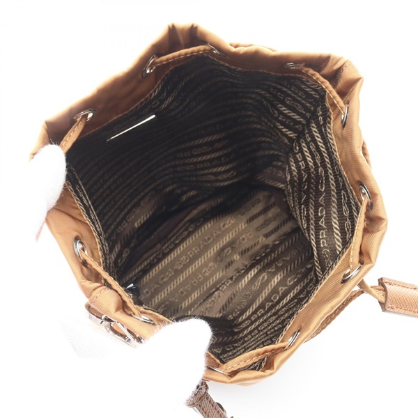 新品未使用　PRADA 1NOO21 Raso Soft 1 シルク　ポーチ 新品未使用PRADA 1NOO21 Raso Soft 1 シルクポーチ