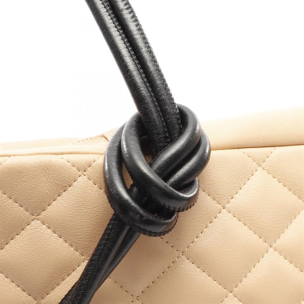 シャネル(CHANEL)シャネル カンボンライン ラージポシェット