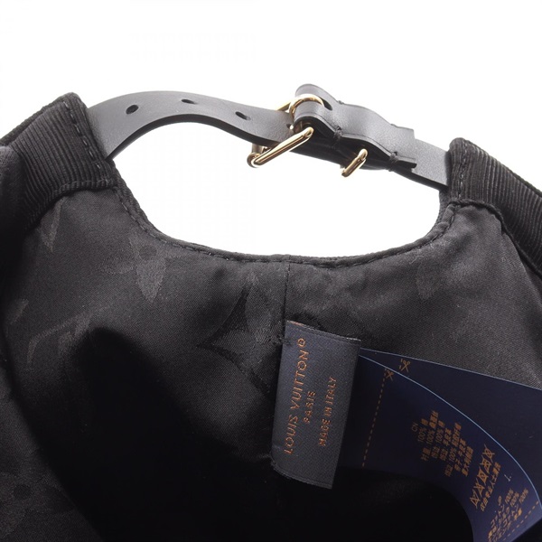 ルイ・ヴィトン(LOUIS VUITTON)ルイ・ヴィトン LV アイコニック