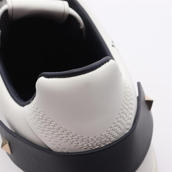 ヴァレンティノ・ガラヴァーニ(Valentino Garavani)ヴァレンティノ