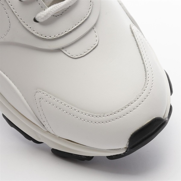 ヴァレンティノ・ガラヴァーニ(Valentino Garavani)ヴァレンティノ