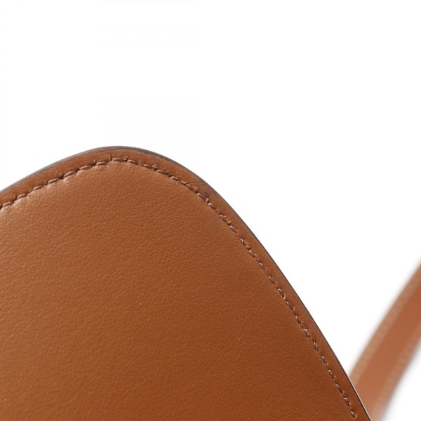 セリーヌ(CELINE)セリーヌ クラッチタブー トリオンフ ショルダー
