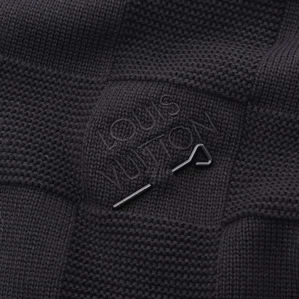 ルイヴィトン ダミエ柄 ニット ブラック Louis Vuitton ダミエ柄ブラック ニット セーター 超人気