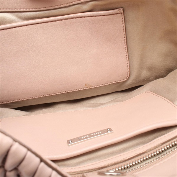 ミュウ ミュウ(Miu Miu)ミュウ ミュウ ナッパ クリスタル マテラッセ