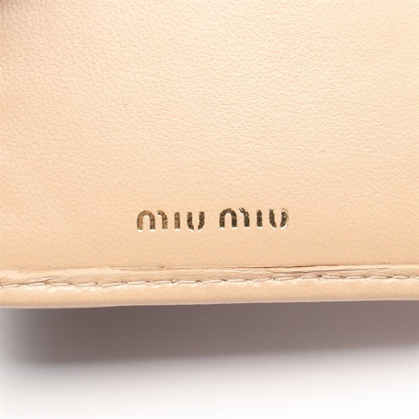 ミュウ ミュウ(Miu Miu)ミュウ ミュウ マテラッセ 三つ折り財布 財布
