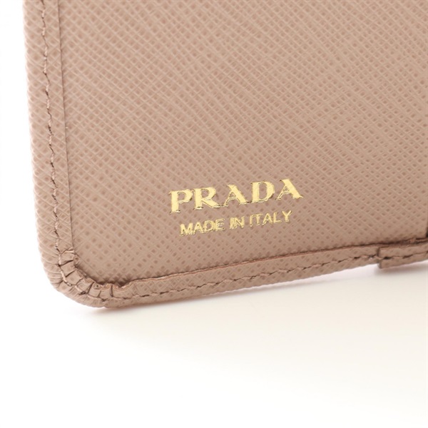 プラダ(PRADA)プラダ サフィアーノトライアングル 三つ折り財布 財布  