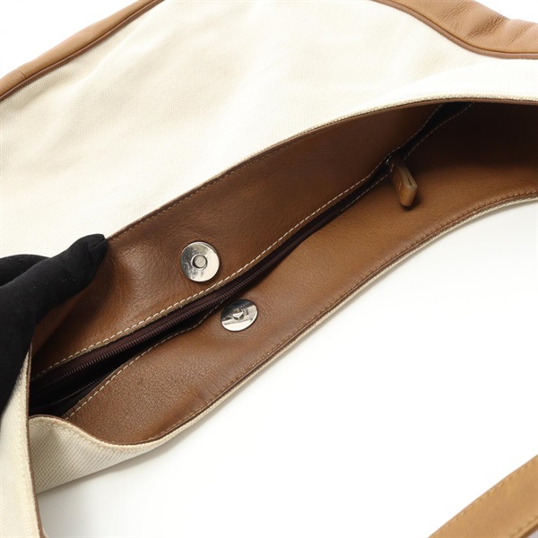 ロエベ(LOEWE)ロエベ アナグラム ショルダーバッグ バッグ レディース