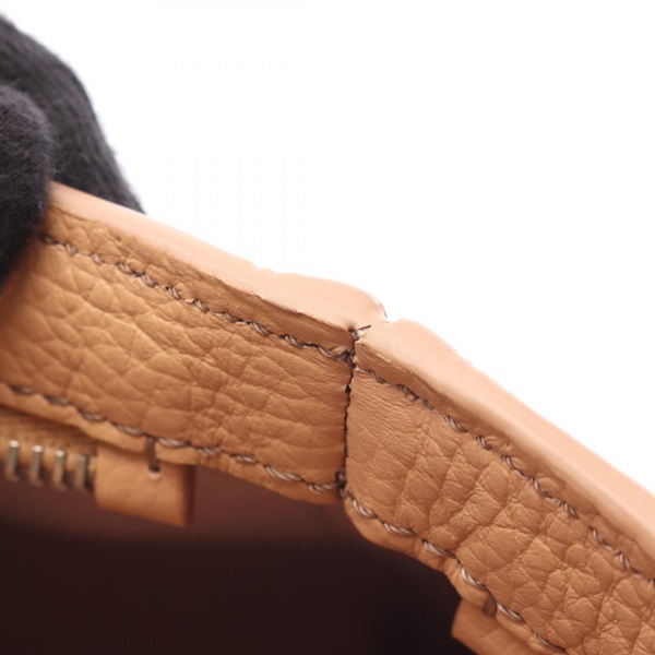 トッズTod'sスクリプトバッグ日本限定色トートバッグ中古 トッズTod'sスクリプトバッグ日本限定色トートバッグ中古