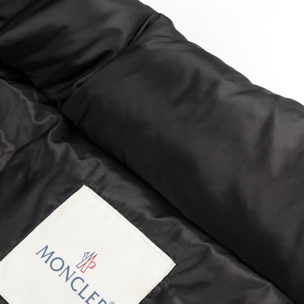 モンクレール(MONCLER)モンクレール MONCLER × Sacai SAKIE ポンチョ